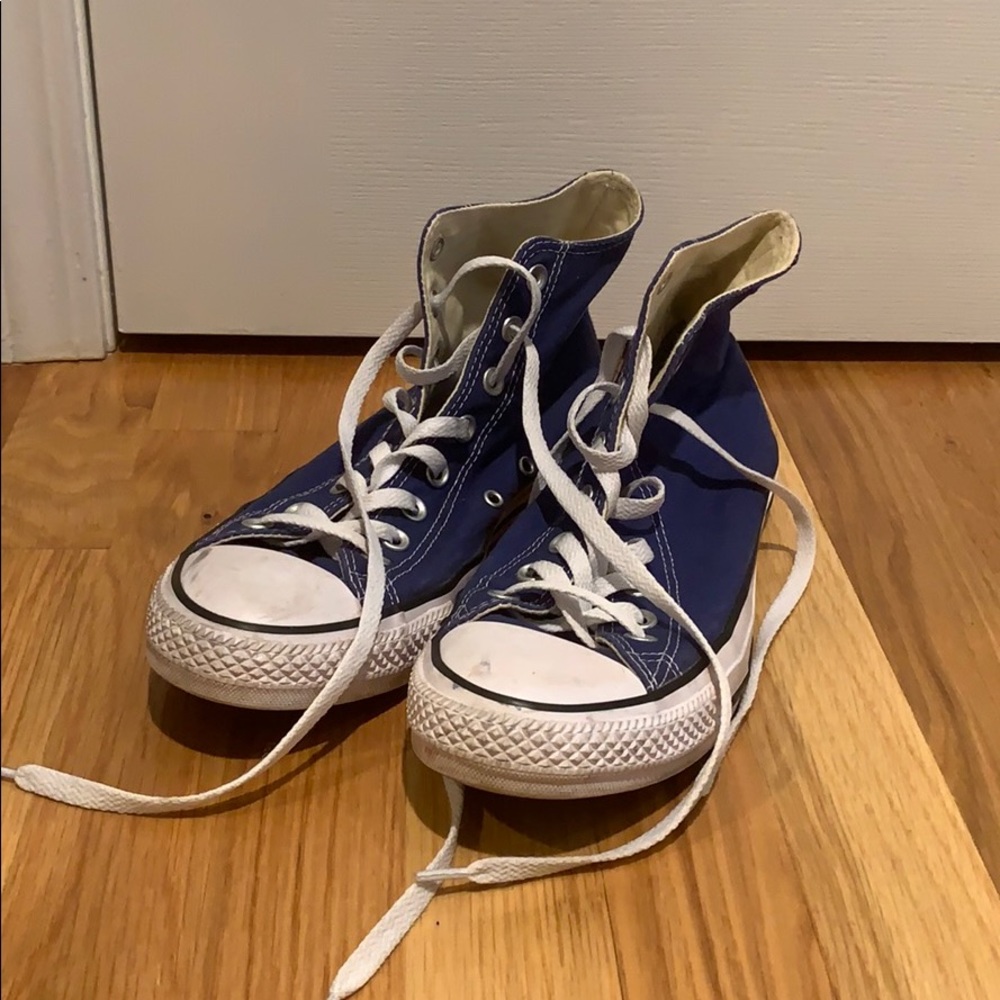 Blue converse